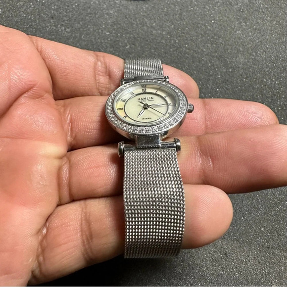 Hamlin Ultra Thin Ladies Quartz Watch Silver Tone Diamond Accent Dial Working - Picture 5 of 10